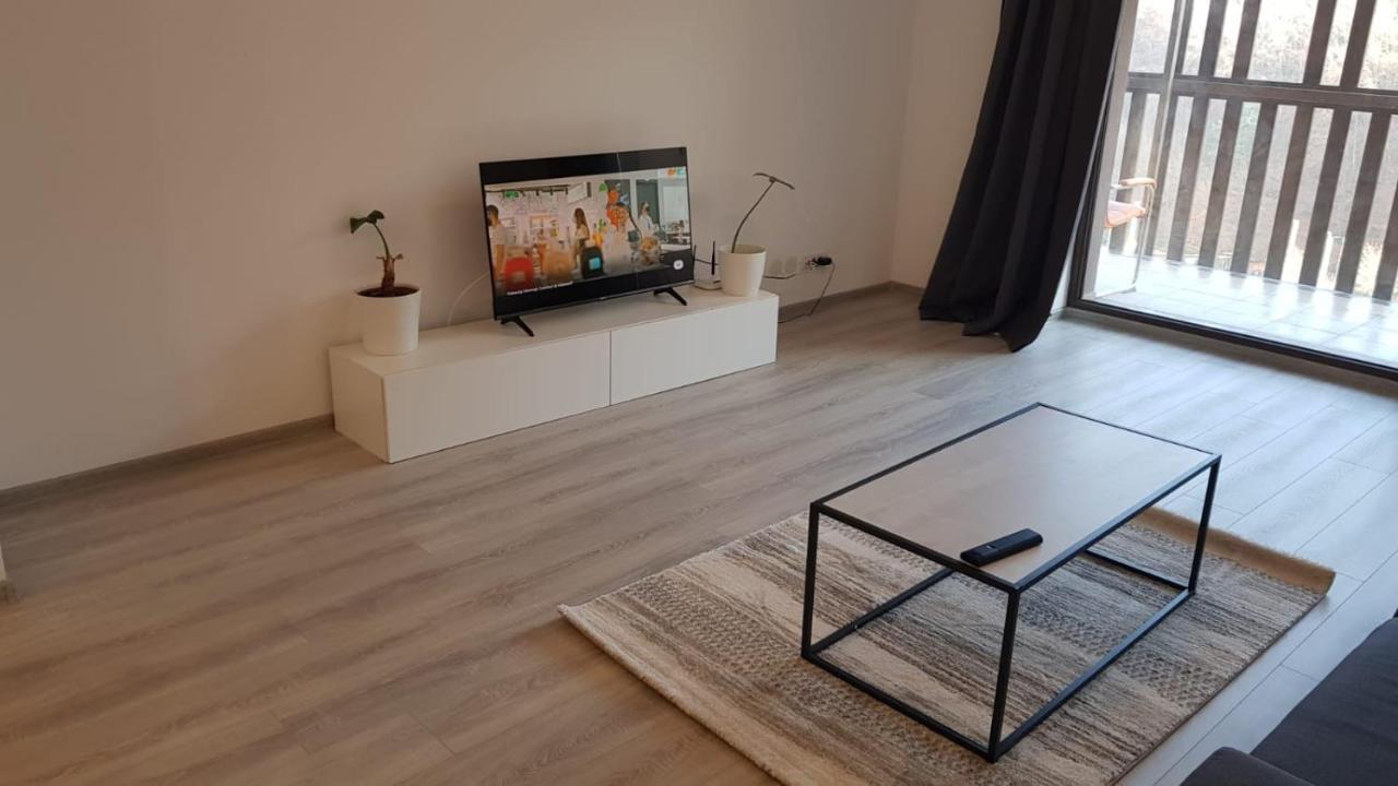 Mountain View Apartment *