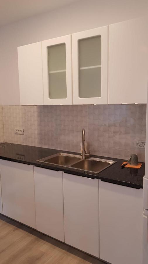 Mountain View Apartment